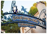 Disneyland - Dining - Rancho del Zocalo Restaurante